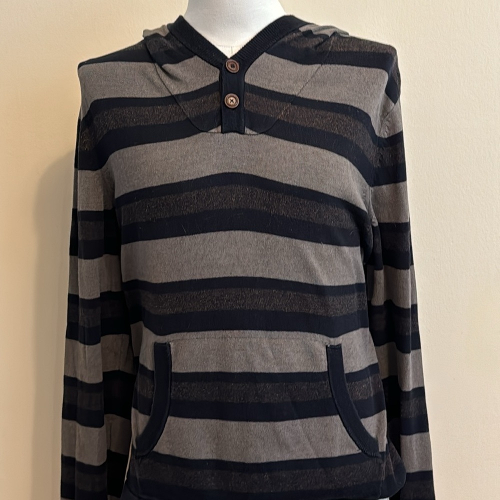 American Rag Cie Large Tan, Gray and Black Stripe Hoodie